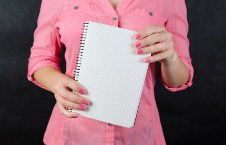 working-pink