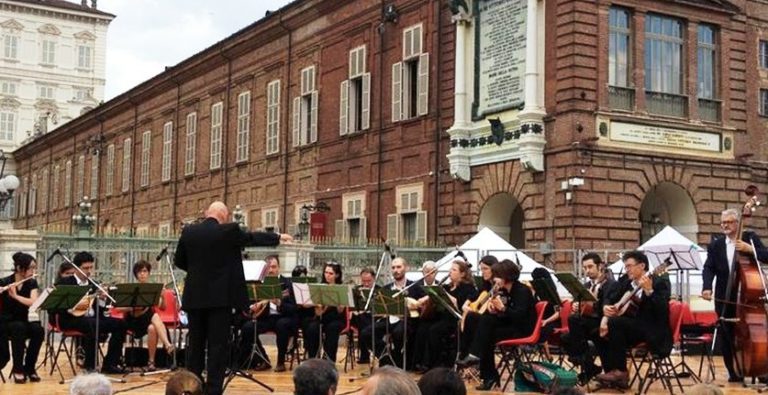 orchestra mandolistica