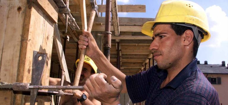 acli emigrati lavoro