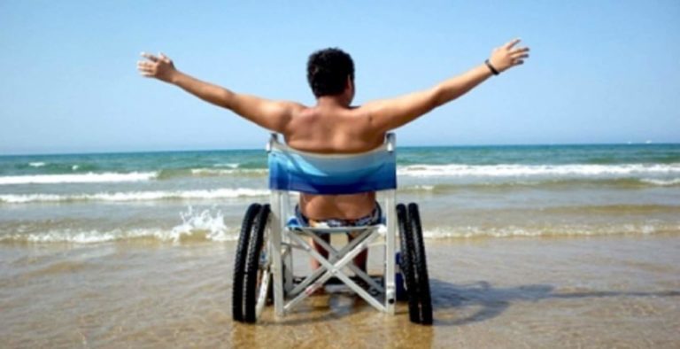 acli disabili spiaggia mare