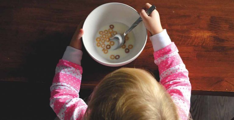 acli bambini povertà cibo