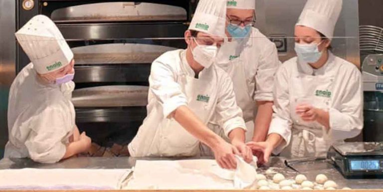 enaip lecco panino host
