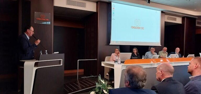 acli cuneo assistenza familiare
