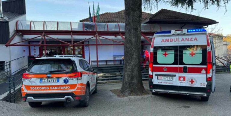 enaip varese docente accoltellata